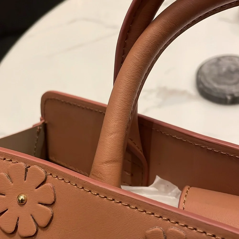 Zac Posen NWT limited sample purse Tan Floral Large Woman’s Satchel